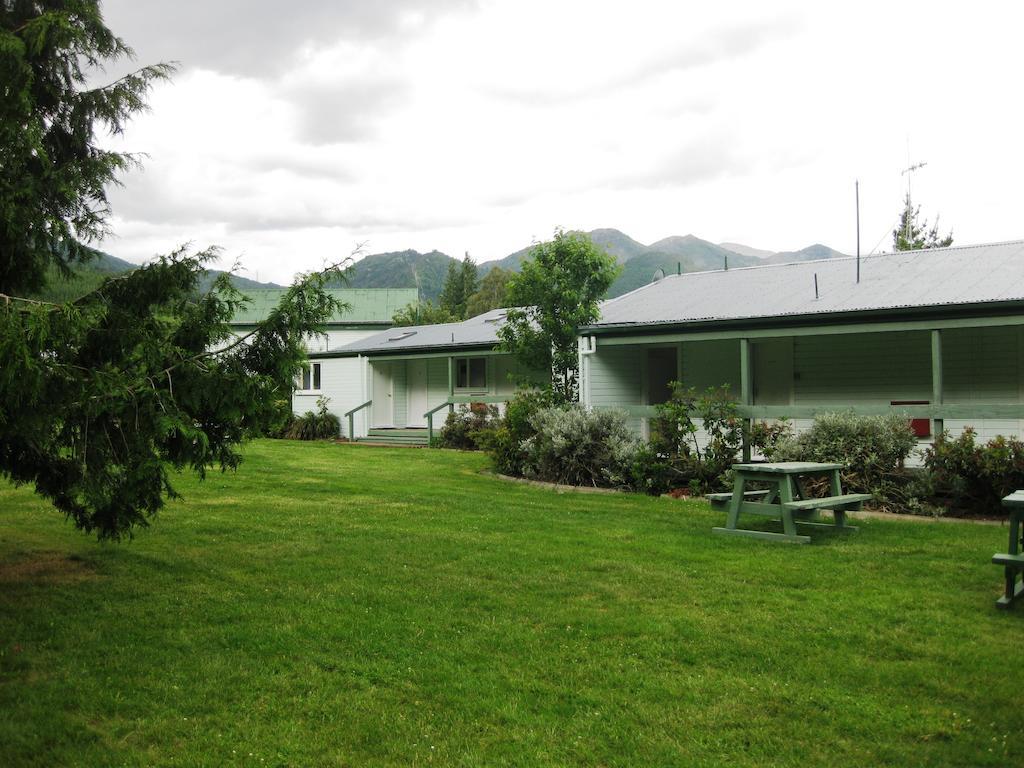 Alpine Holiday Apartments & Campground Hanmer Springs Bagian luar foto