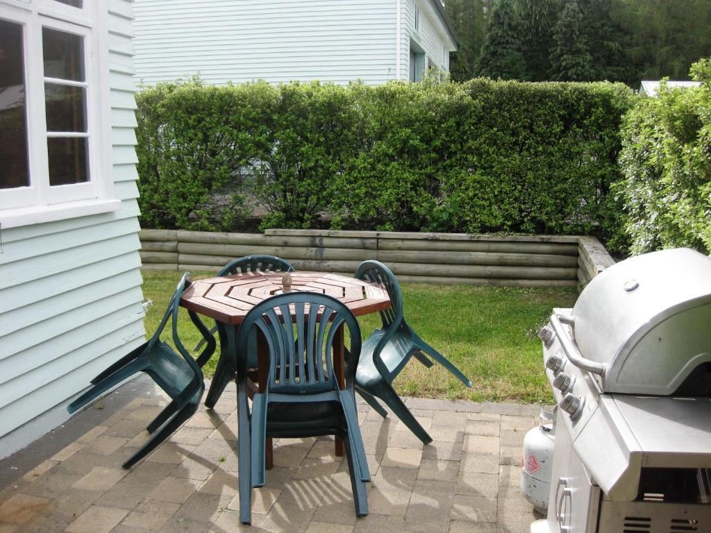 Alpine Holiday Apartments & Campground Hanmer Springs Bagian luar foto