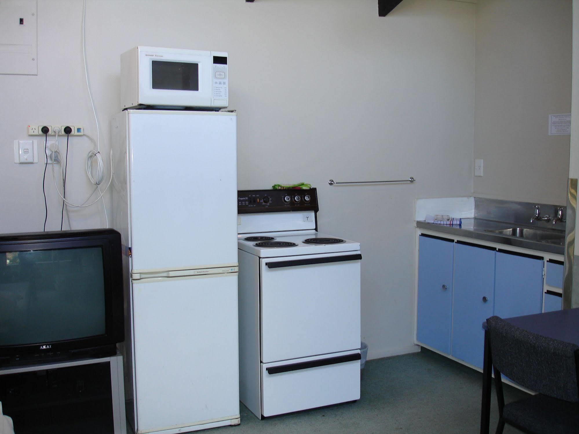 Alpine Holiday Apartments & Campground Hanmer Springs Bagian luar foto